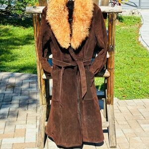 1970s Vintage Luxurious Brown Suede Full Length Coat with Plush Wool Fur Collar